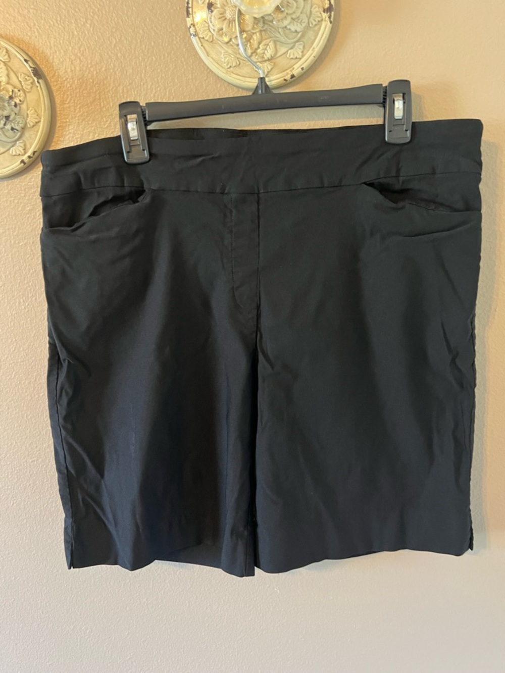 Hilary Radley Black Women's Bermuda Shorts